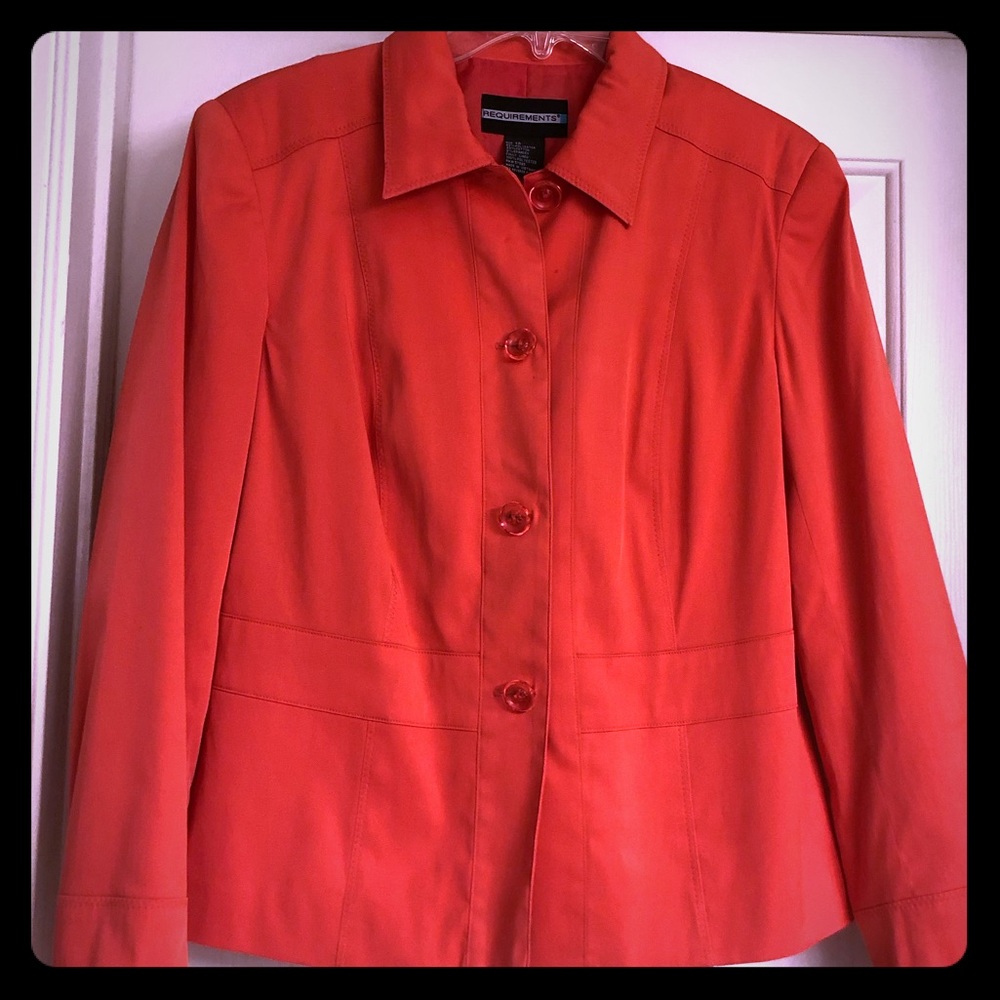 Requirements coral/orange jacket